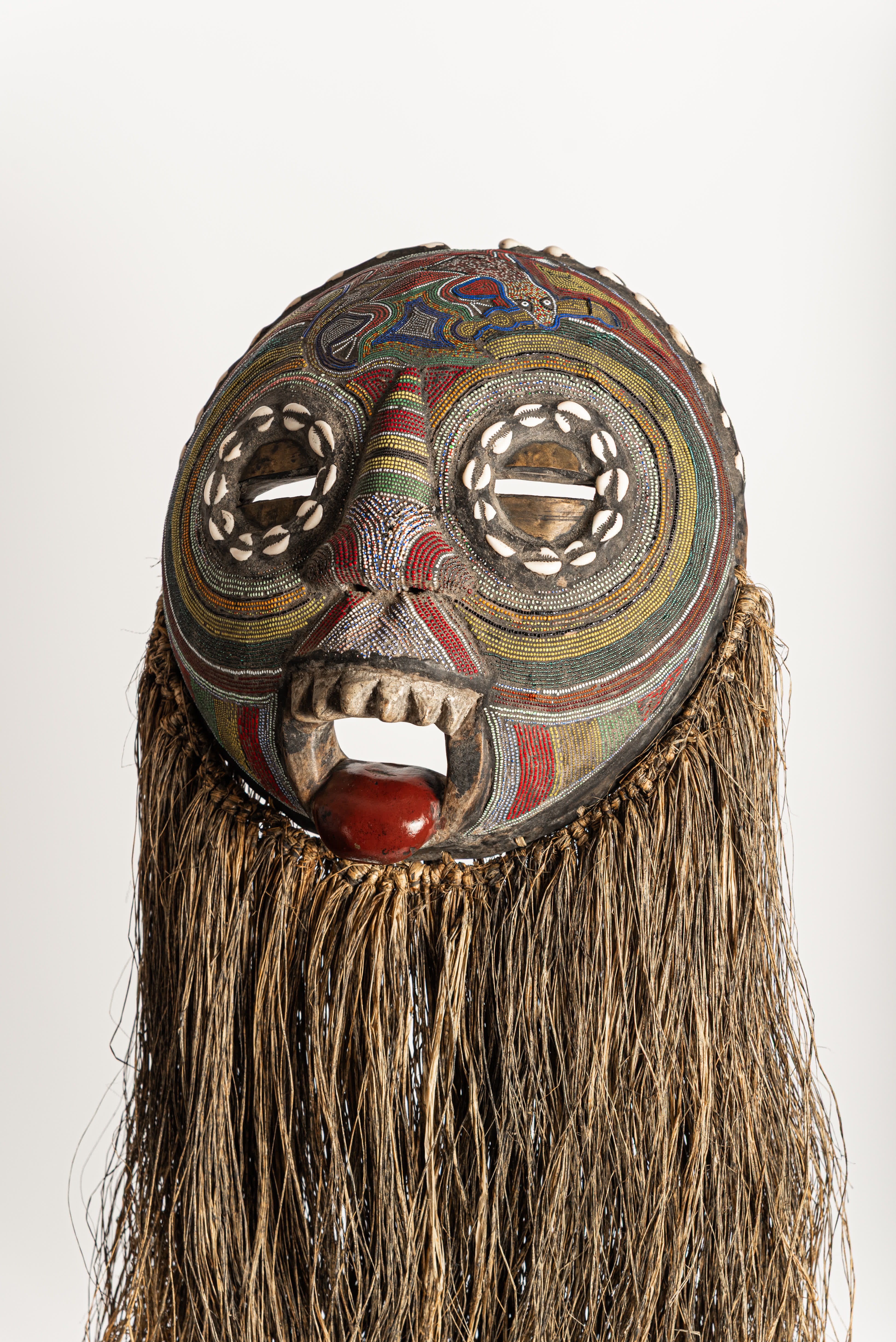Baluba Round Mask