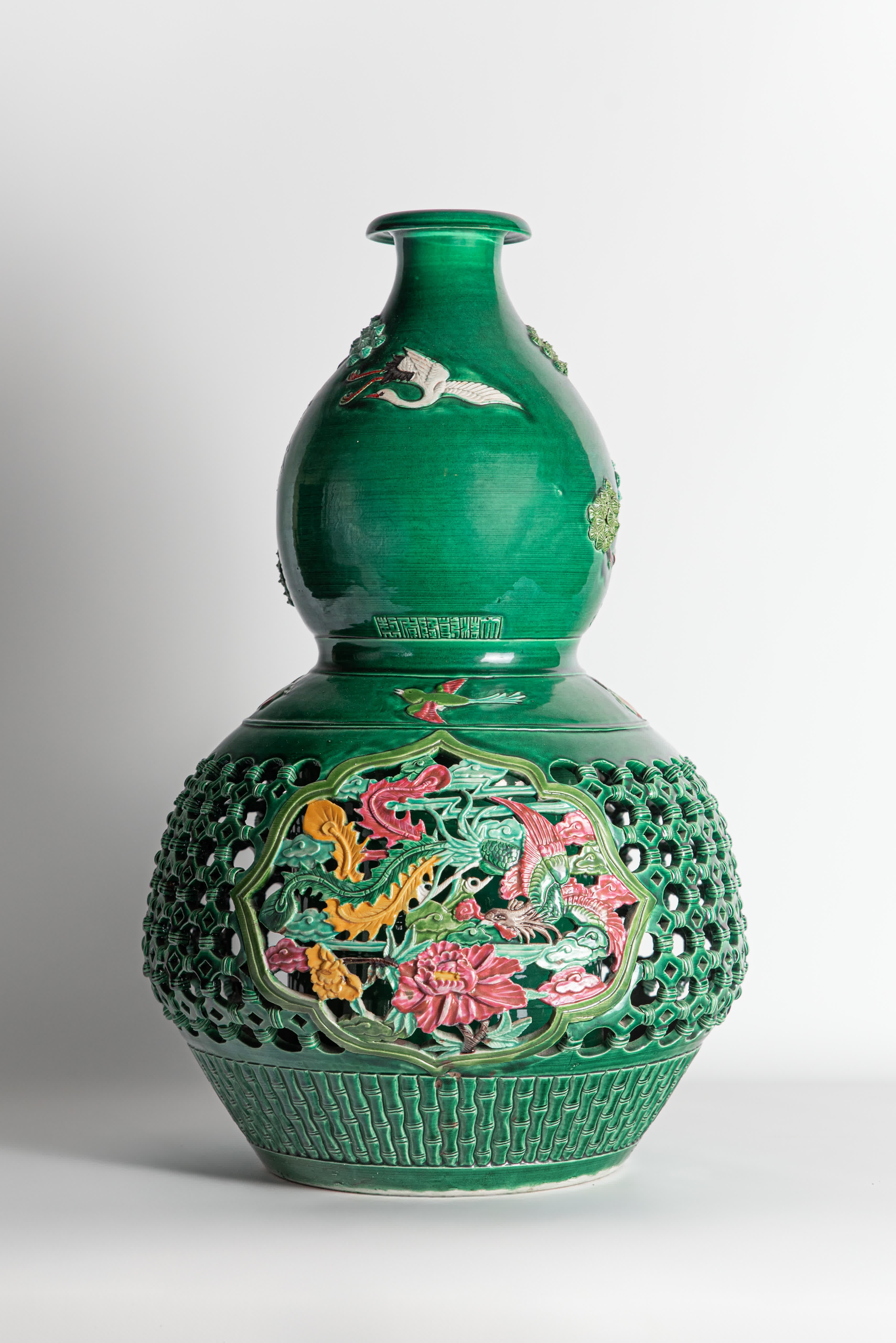 Green Vase - vista frontale