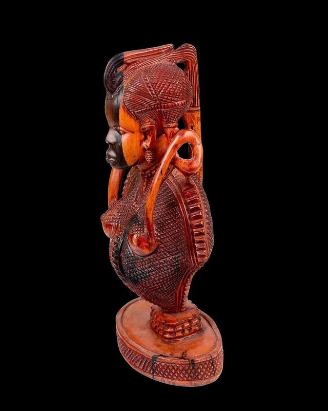 Queen Edo Nigeria, 1985