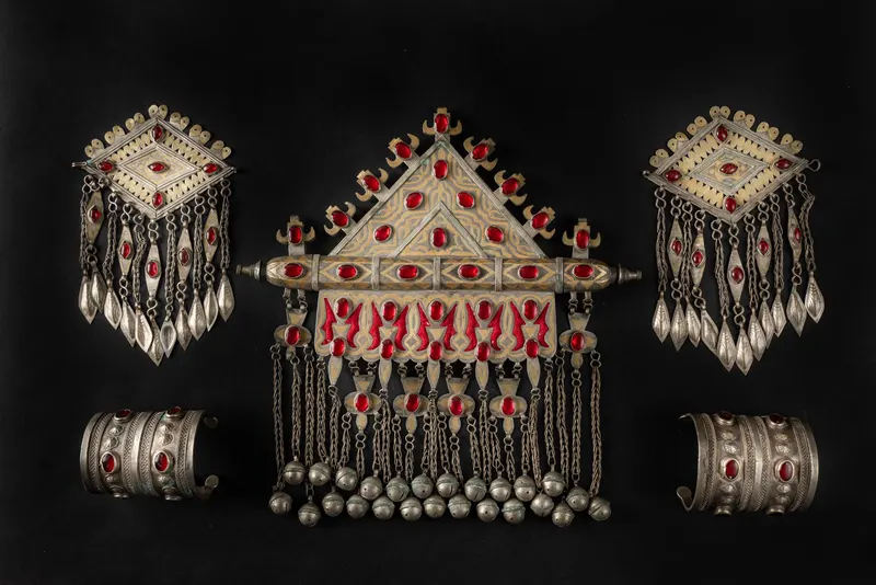 Turkmen Jewellery Set