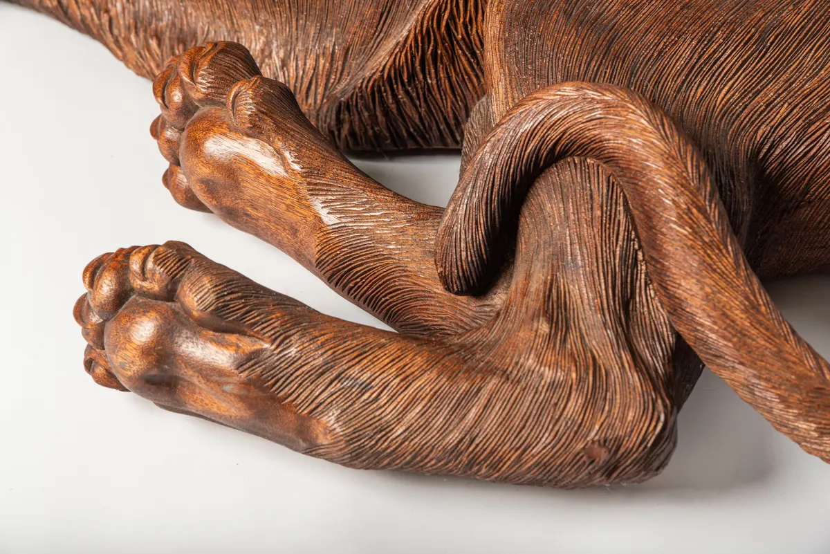 Lion Figure, view 10