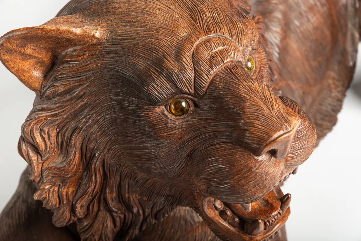 Lion Figure, view 11