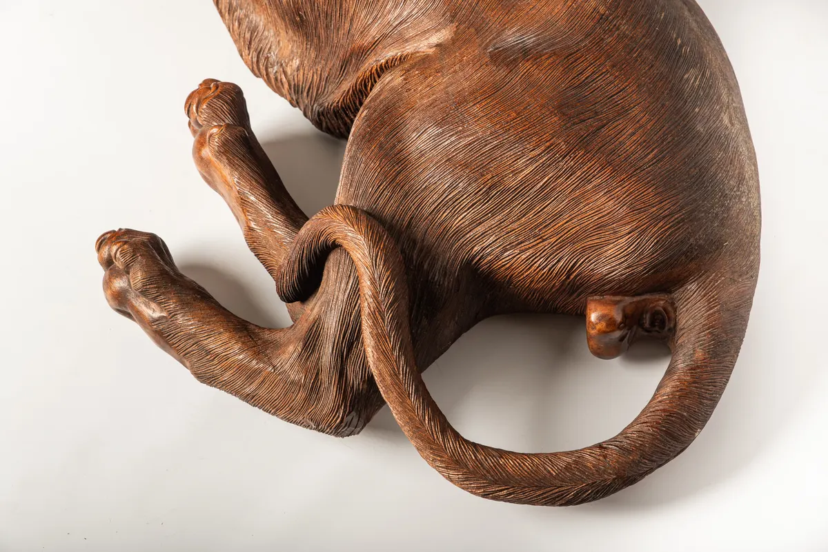 Lion Figure, view 3